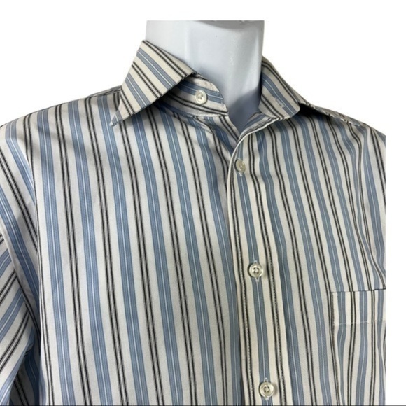 Stafford Men Casual Shirt Buttons Down Striped Blue White Sz 15 1/2 32-33 - Picture 4 of 8